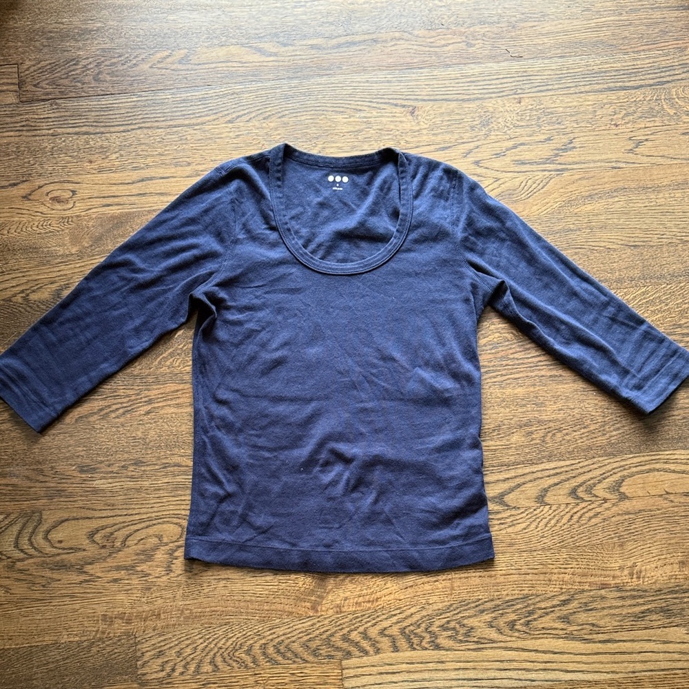 EUC Three Dots cotton Navy Blue 3/4 sleeve scoop neck t-shirt Made in USA